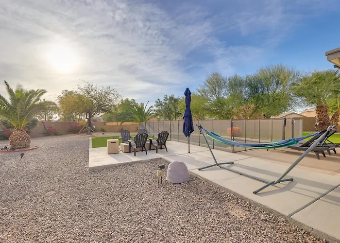 Large Pool & Yard W/ Bocce: Oasis In Coolidge! *