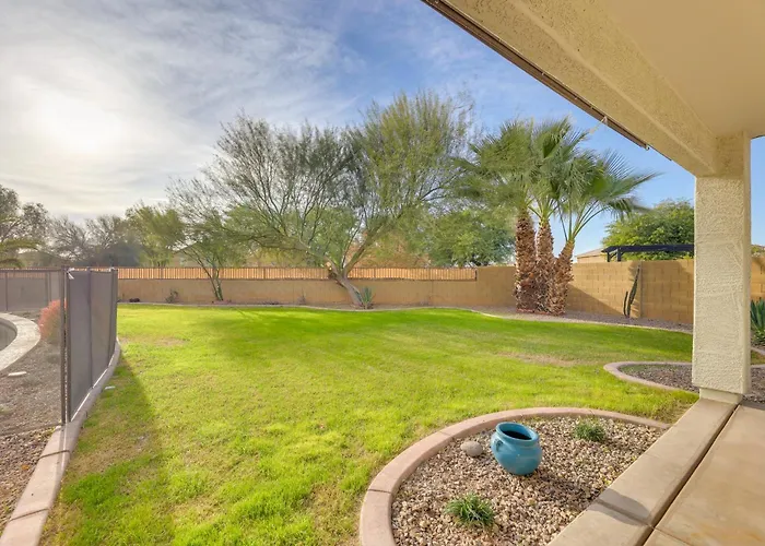 Large Pool & Yard W/ Bocce: Oasis In Coolidge! *