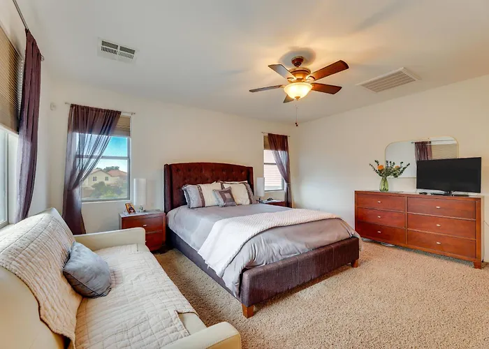 Large Pool & Yard W/ Bocce: Oasis In Coolidge! * Coolidge